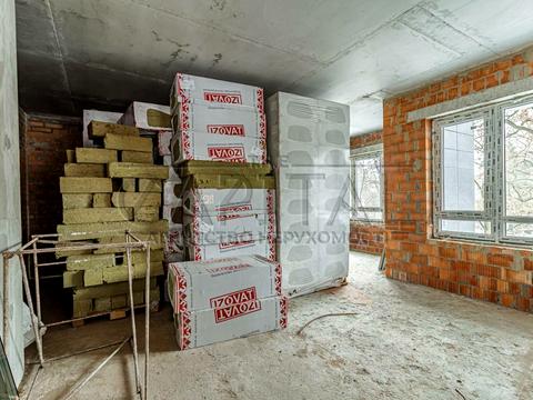 комерційна за адресою Мальовнича вул., 3