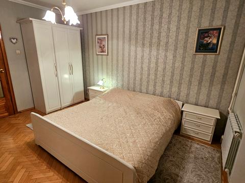 квартира за адресою Гриненка вул., 1-А