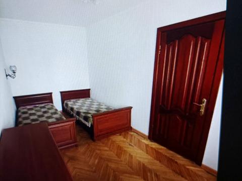 квартира по адресу Строителей ул., 12