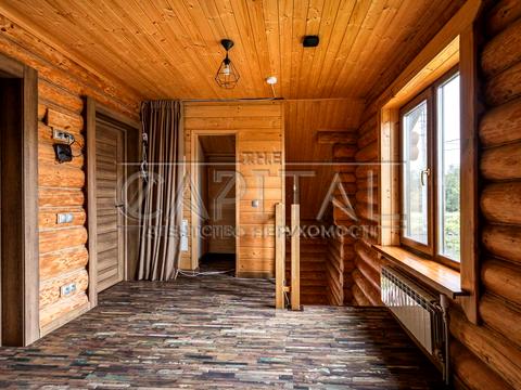 будинок за адресою Боброва