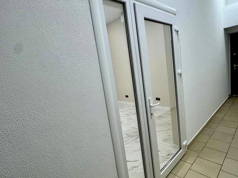 комерційна за адресою Французький бульв., 60г