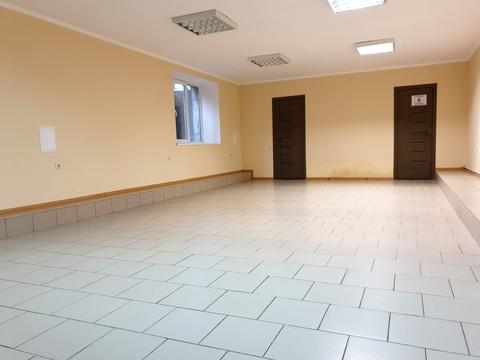 комерційна за адресою Вацлава Гавела бульв. (Івана Лепсе), 25/89