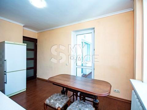 квартира по адресу Дарницкий бульв., 8