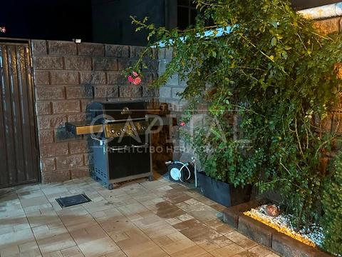 будинок за адресою Центральна вул.