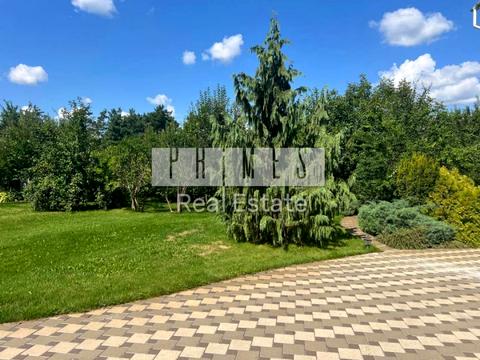 будинок за адресою Вишнева вул.