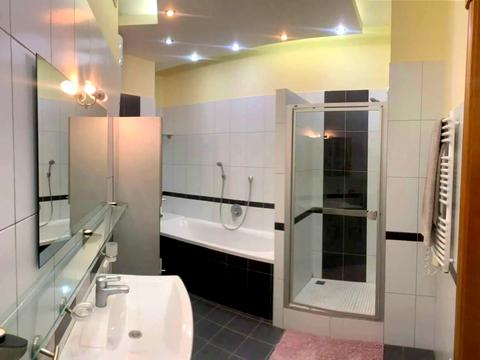 квартира за адресою Володимирська вул., 79