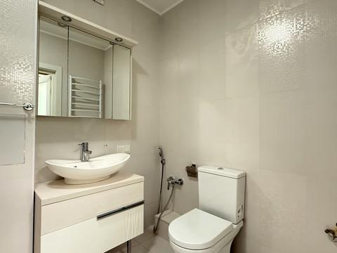 квартира за адресою Зоопаркова вул., 10