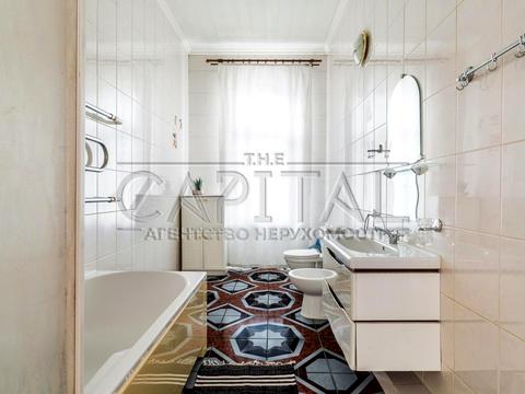 будинок за адресою вул. Зоряна