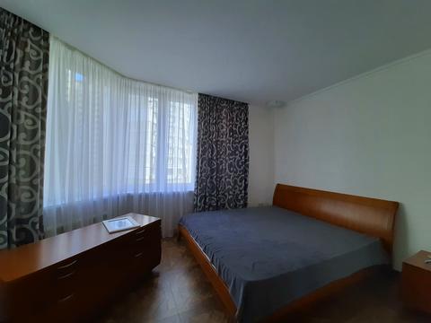 квартира за адресою Анни Ахматової вул., 34