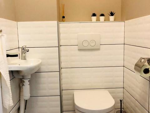 квартира за адресою Академіка Булаховського вул., 5-В