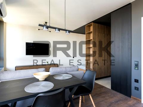 квартира за адресою Зарічна вул., 4к1