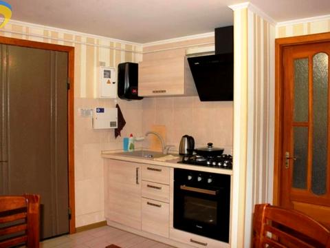 квартира за адресою Торгова вул., 36