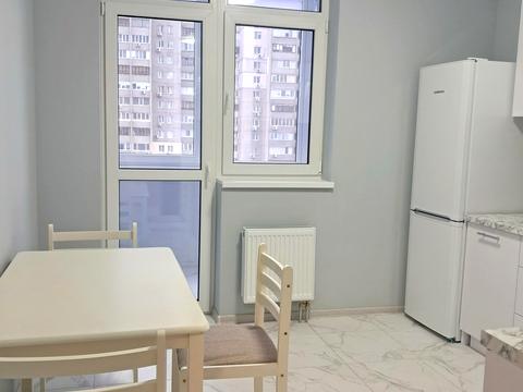 квартира по адресу Ревуцкого ул., 40-Б