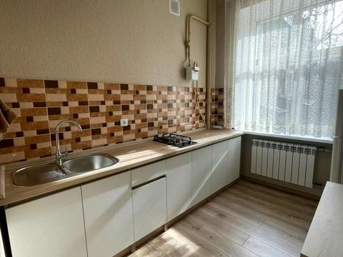 квартира за адресою Святослава Караванського вул. (Жуковського), 17