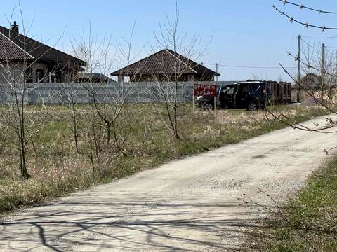 участок по адресу Лугова