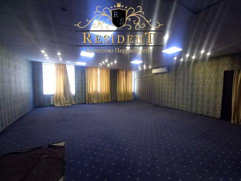 коммерческая по адресу Кельнський бульв. (Екатериненский), 2