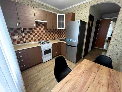 квартира по адресу Степана Бандери ул., 20/1