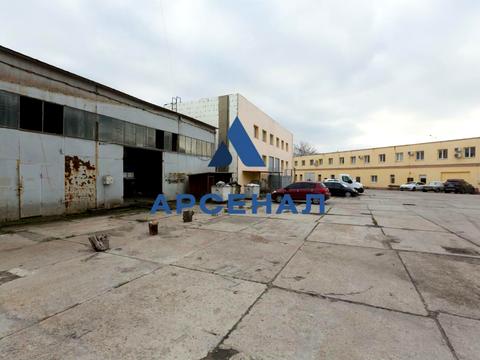 комерційна за адресою Чубанова вул., 8