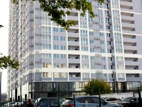 квартира за адресою Ревуцького вул., 40