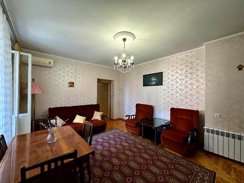 квартира за адресою Дмитра Яворницького просп. (Карла Маркса), 45-Б