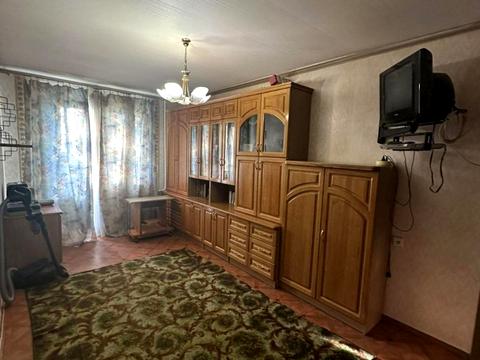 квартира за адресою Нескорених вул. (Героїв Праці), 4б
