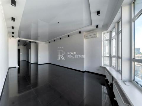 комерційна за адресою Кловський узвіз, 7