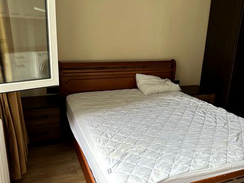 квартира за адресою Старонаводницька вул., 8