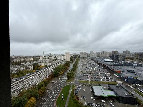 квартира за адресою Європейського Союзу просп. (Правди), 49
