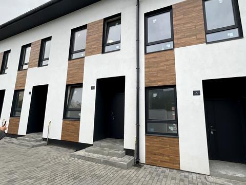 будинок за адресою Амосова вул.