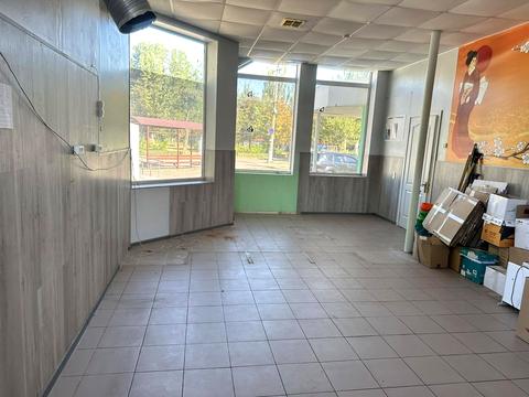 коммерческая по адресу Победы просп., 11