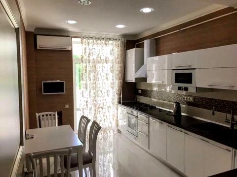 квартира за адресою Повітряних Сил просп. (Повітрофлотський), 14/17