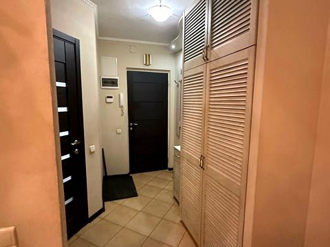 квартира за адресою Лабораторна вул., 28