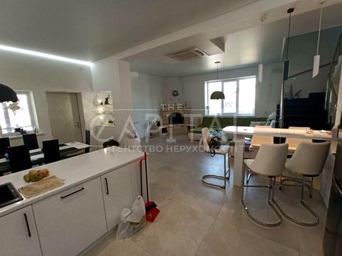 будинок за адресою Відродження вул.