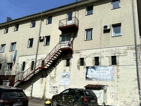 коммерческая по адресу Саломеи Крушельницкой ул., 77