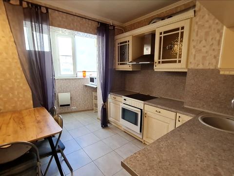 квартира за адресою Академіка Корольова вул., 85