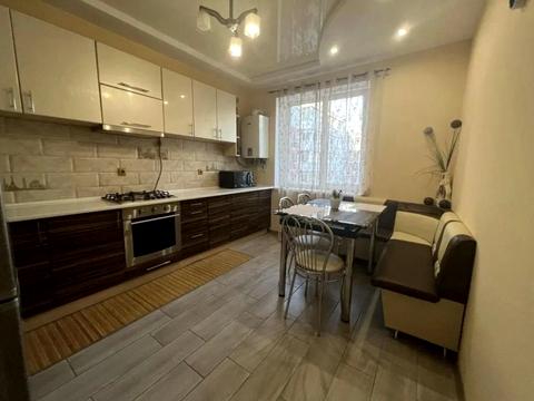 квартира по адресу Панаса Мирного ул., 21/3