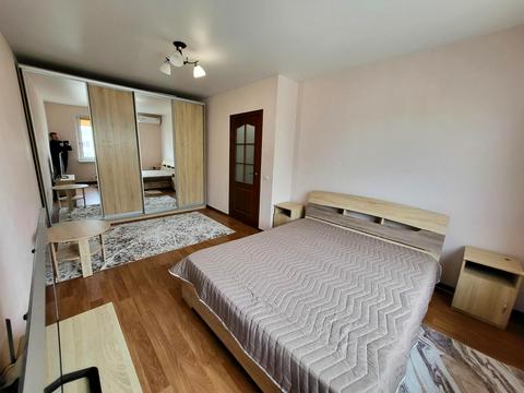 квартира за адресою Софії Русової вул., 7