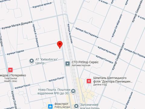 будинок за адресою Центральна вул. (Чапаєва), 77