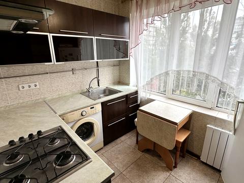 квартира за адресою Дніпровська набережна вул., 9