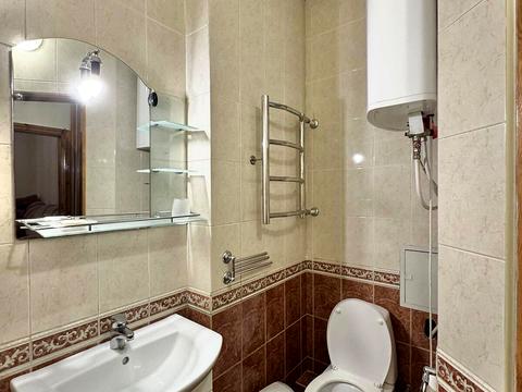 квартира за адресою Саперно-Слобідська вул., 8