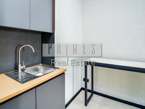 комерційна за адресою Джона Маккейна вул. (Івана Кудрі), 26