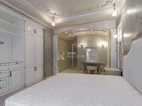 квартира за адресою Інститутська вул., 18