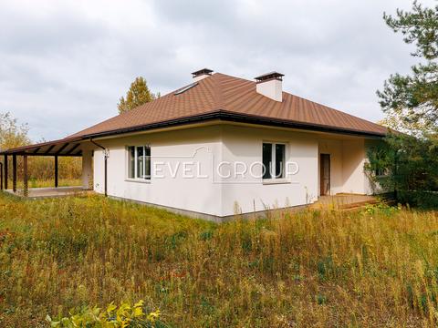 будинок за адресою с. Новосілки, Садова вул.