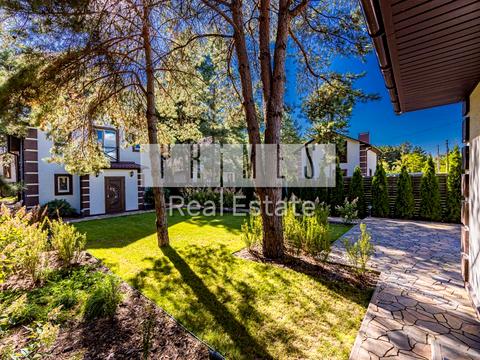 будинок за адресою Лісова вул.