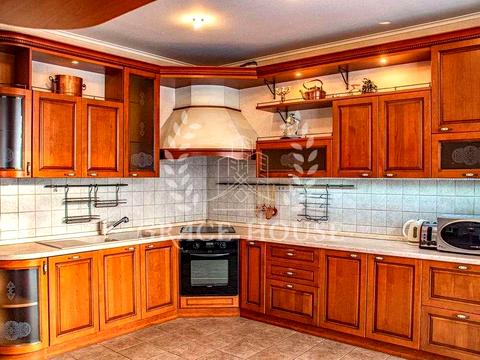 будинок за адресою Київська вул.