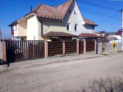 дом по адресу Світанкова ул., 21
