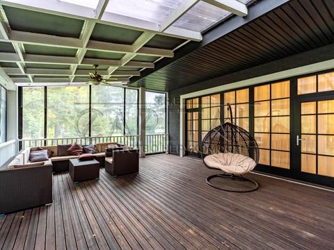 будинок за адресою Петра Сагайдачного