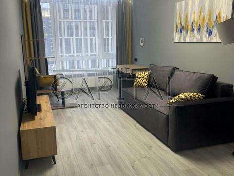 квартира за адресою Зарічна вул., 16