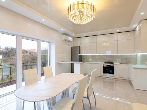 квартира за адресою Пасічна, 93