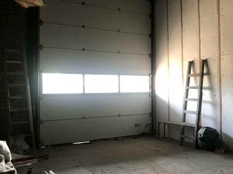 комерційна за адресою Березинська вул., 70